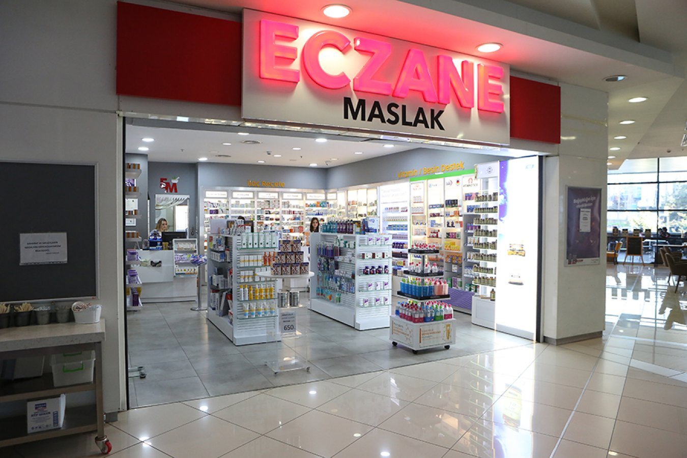 İran’dan Türkiye’ye Taşınanlar İçin Kronik İlaç Takibi ve Eczane Süreçleri